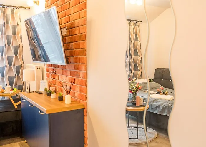 - Vistula River Nearby - By Rentujemy Kraków